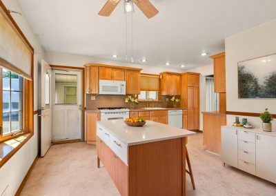 Property photo of 172 Wieland Ave, a 3-bedroom broadside ranch in Woodrow, Staten Island, NY 10309